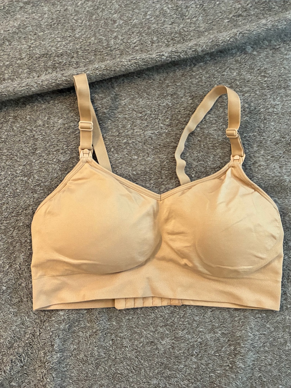 Seamless Nude Pumping Bra - Comfortable Everyday Support